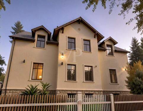 Vision Renovierung - ZWEIFAMILIENHAUS IN SCHÖNER LAGE VON RADEBEUL LINDENAU