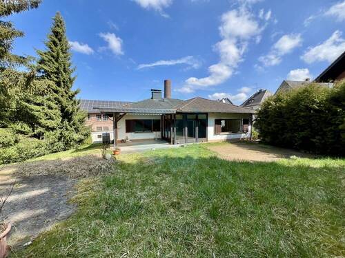 Gartenansicht zum Haus - 