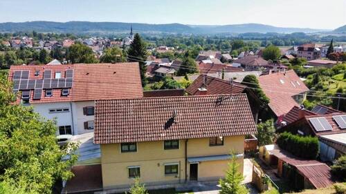 Luftbild - 6 Zimmer Einfamilienhaus in Stockach