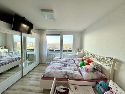 Schlafzimmer - Etagenwohnung mit 80,80 m&sup2; in Radolfzell am Bodensee zum Kaufen