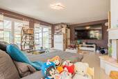 Wohnzimmer - 6 Zimmer Einfamilienhaus in Witzmannsberg