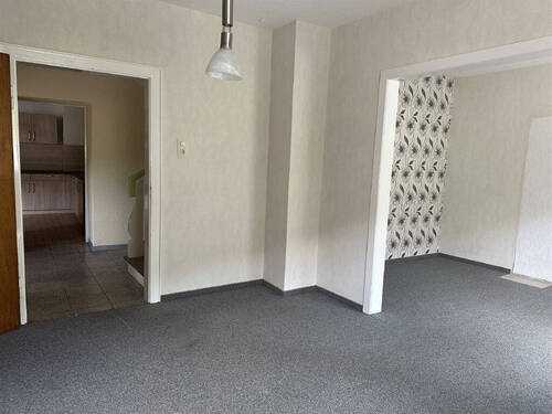 Esszimmer mit Blick in Flur Erdgeschoss - 