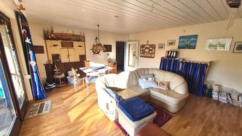 Wohnzimmer - *Gerüstet für die Zukunft* 3-Zimmer-Wohnung mit Balkon