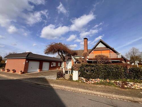 Hausansicht - Am Deich: großes Haus in Kollmar - auch für 2 Parteien geeignet