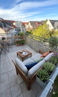 Balkon - digital gestaged - 3 Zimmer Etagenwohnung in Frankfurt am Main