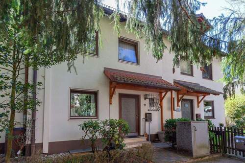 Ansicht Eingangsbereich - Reihenmittelhaus mit 137,00 m² in Fürstenfeldbruck zum Kaufen