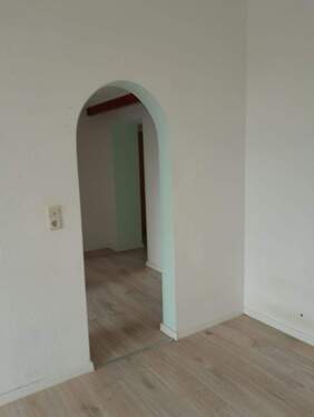 Flur - 4 Zimmer Terrassenwohnung in Hof