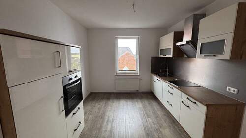 Küche - Mehrfamilienhaus, Wohnhaus mit 254,00 m&sup2; in Sehnde zum Kaufen