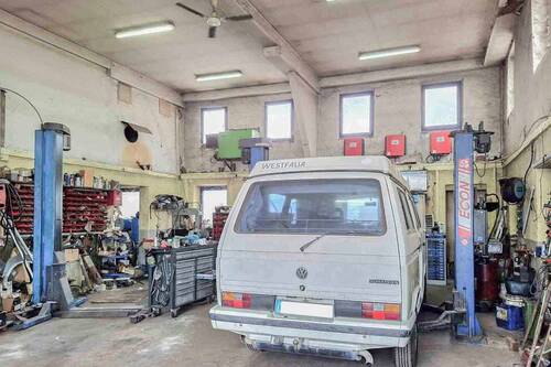 Werkstatt _ Hebebühne - 