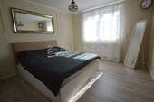 Schlafzimmer im OG - 