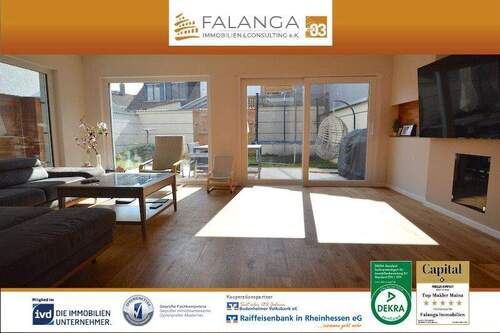 Titel Ansicht Wohnzimmer II - Falanga Immobilien - großzügiges EFH in TOP Zustand & TOPLage direkt am Naturschutzgebiet in Budenhm