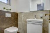 Gäste-WC EG - 1 Zimmer Doppelhaushälfte in Liederbach am Taunus