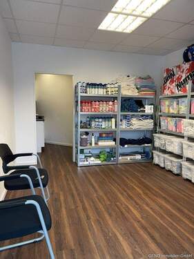 Laden - Etagenwohnung mit 71,30 m&sup2; in Oldenburg zum Kaufen