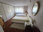 Schlafzimmer EG - 
