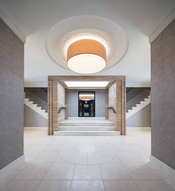 Lobby - 