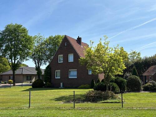 Bild 2 - 4 Zimmer Einfamilienhaus zum Kaufen in Emlichheim