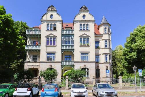 Außenansicht - 2 Zimmer Etagenwohnung zum Kaufen in Dresden