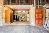 Garage - 