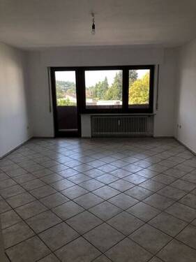 Wohnzimmer - Etagenwohnung mit 78,00 m&sup2; in Siegburg zur Miete