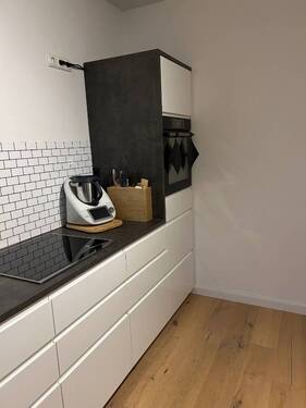 Küchenzeile mit Herd - 