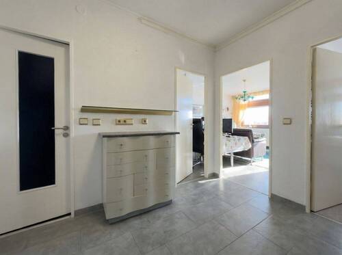 Flur - 2 Zimmer Etagenwohnung in Berlin