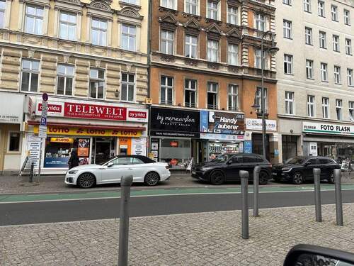 Karl-Marx-Straße2.JPG - Ladenfläche in stark frequentierter Lage für z.B. Praxis, Kosmetik, Büro o.ä in Neukölln provisionsfrei, keine Abstandszahlung