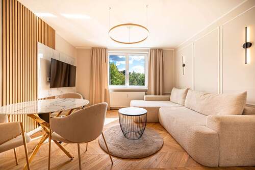 Wohnzimmer - 2 Zimmer Etagenwohnung in Berlin