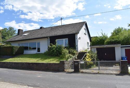 DSC_0034.JPG - top gepflegtes Einfamilienhaus in Biebernheim zu verkaufen