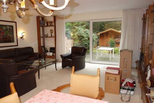 EG - Wohnzimmer - 4 Zimmer Reihenmittelhaus zur Miete in Düsseldorf