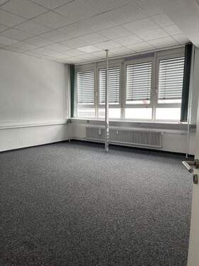 Raum aktuell - Büro mit 597,30 m&sup2; in Ulm zur Miete