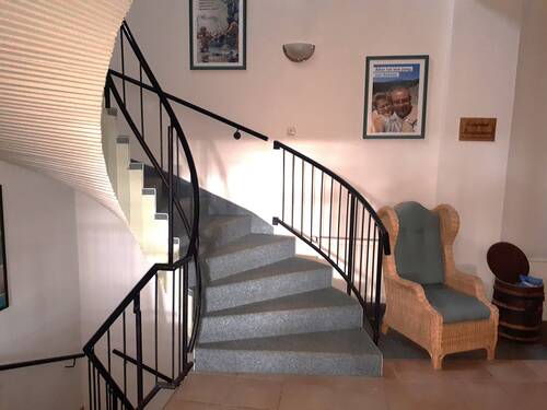 Treppenhaus - Traumhafte Lage - 650.000,00&nbsp;EUR Kaufpreis,