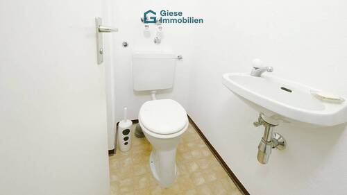 WC - 