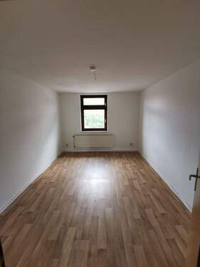 IMG_20220909_141201.jpg - Etagenwohnung mit 90,00 m&sup2; in Schönebeck (Elbe) zur Miete