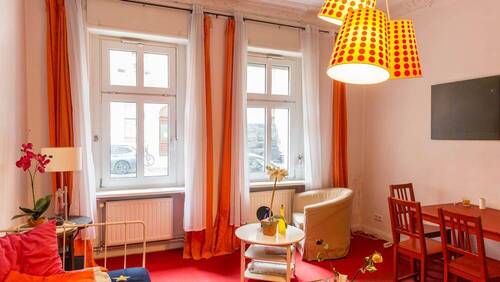 Wohnzimmer (2).jpg - 2 Zimmer Etagenwohnung zum Kaufen in Berlin