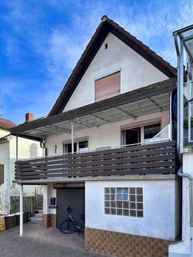 Straßenansicht - 4 Zimmer Einfamilienhaus zum Kaufen in Reichenbach-Steegen