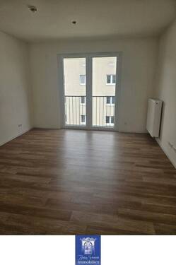 Wohnen - 2 Zimmer Etagenwohnung zur Miete in Dresden