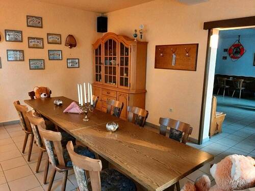 bbae730b-f5ec-417a-96ec-6bc883397e7e - 