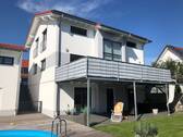 Hausansicht Bild 2 - Immobilien Baumeister Neuburg - 5 Zimmer Einfamilienhaus in Oberhausen