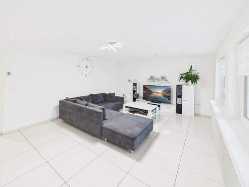 Wohnung 1 Wohnen/Essen Teil 2 - 