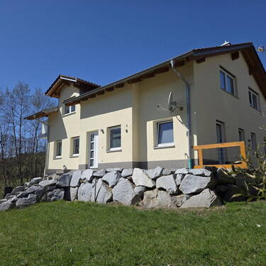 Bild 1 - Freistehendes Einfamilienhaus in sehr ruhiger Dorfrandlage