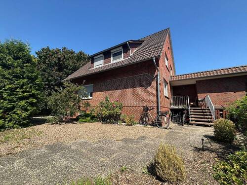 Vorderhaus - Mehrfamilienhaus, Wohnhaus mit 314,00 m² in Harsefeld zum Kaufen