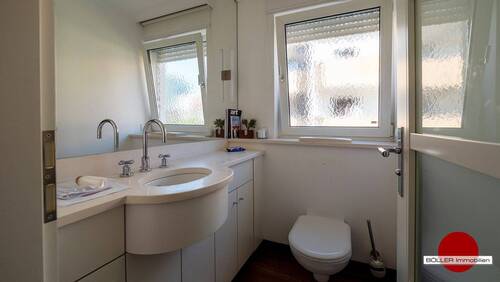 Separates WC - 