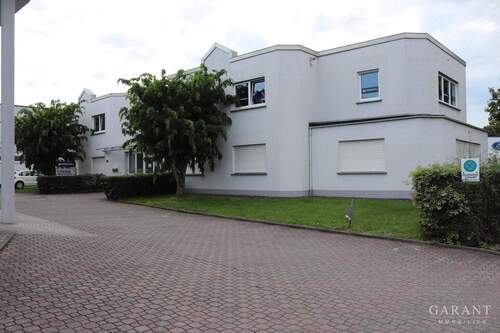 Bürogebäude Eingang - ***Ihr neues repräsentatives Büro inkl. Parkplätze in Büdingen***