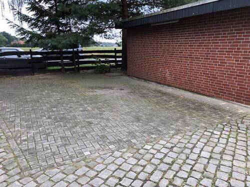 PKW-Stellplatz - 
