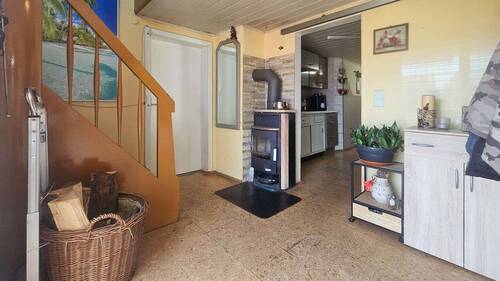 Eingang - 5 Zimmer Einfamilienhaus in Daaden VG