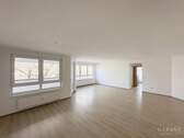 Wohnzimmer 2 - 3 Zimmer Etagenwohnung in Frankenthal (Pfalz)