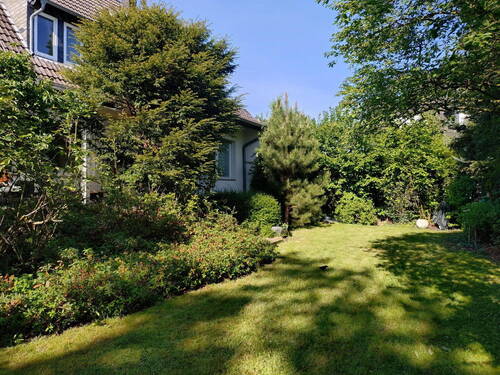 Garten - 7 Zimmer Einfamilienhaus zum Kaufen in Meerbusch