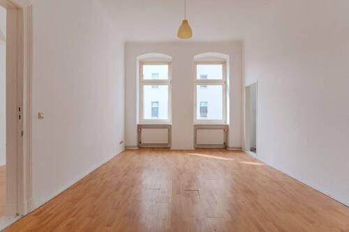 2.jpg - 2 Zimmer Etagenwohnung zum Kaufen in Berlin