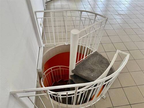 Wendeltreppe ins UG - 