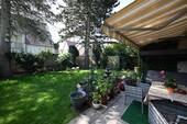 Geschützter Garten + Terrasse - 